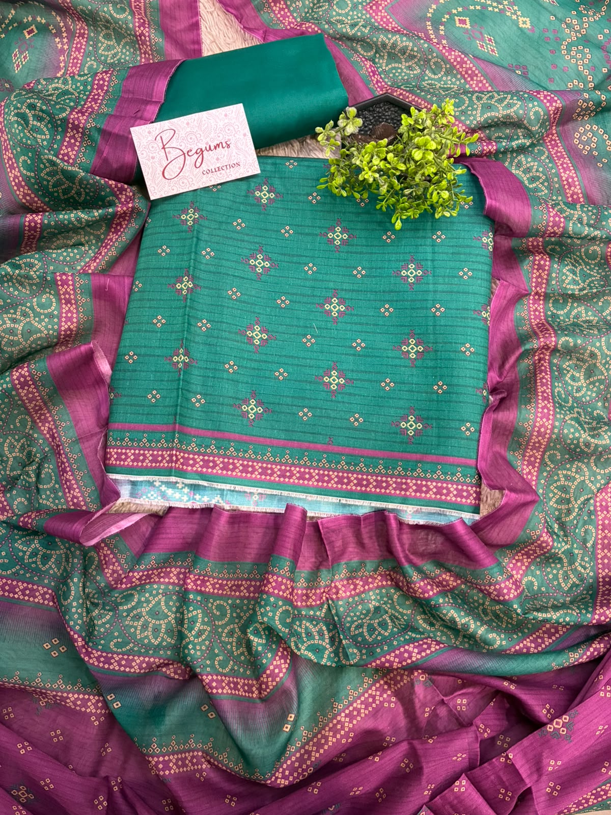 PRINTED LAWN SUIT - SHIRT FABRIC 3 meters - Bottom 2.5 meters - Dupatta 2.5 meters